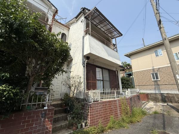 奈良市あやめ池南６丁目の中古一戸建て