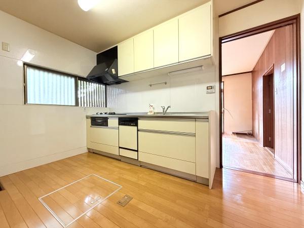 奈良市帝塚山３丁目の中古一戸建て
