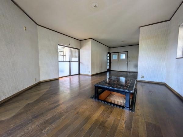 大和郡山市小泉町の中古一戸建