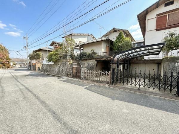 奈良市藤ノ木台３丁目の土地