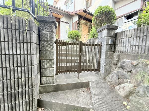 奈良市敷島町２丁目の中古一戸建