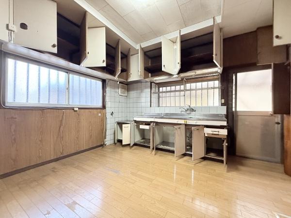 奈良市敷島町２丁目の中古一戸建て