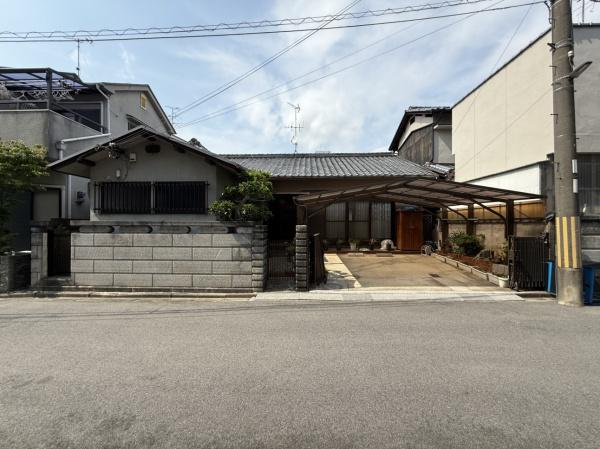奈良市三条大路１丁目の中古一戸建