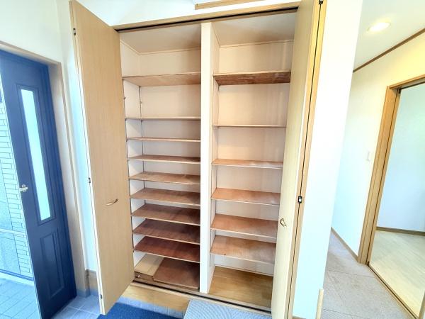 奈良市大安寺町の中古一戸建て