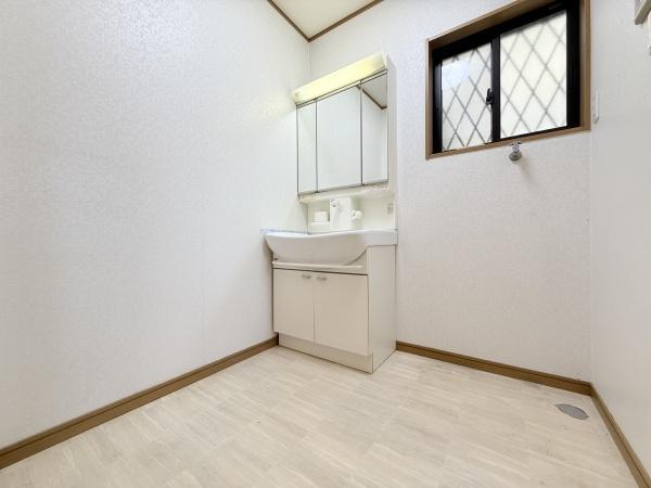 奈良市大安寺町の中古一戸建て