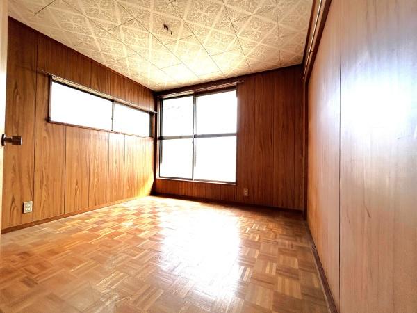 伊賀市緑ケ丘南町の中古一戸建て