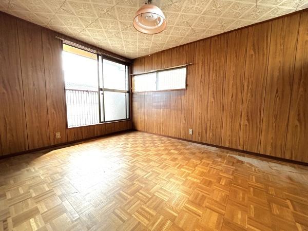 伊賀市緑ケ丘南町の中古一戸建て