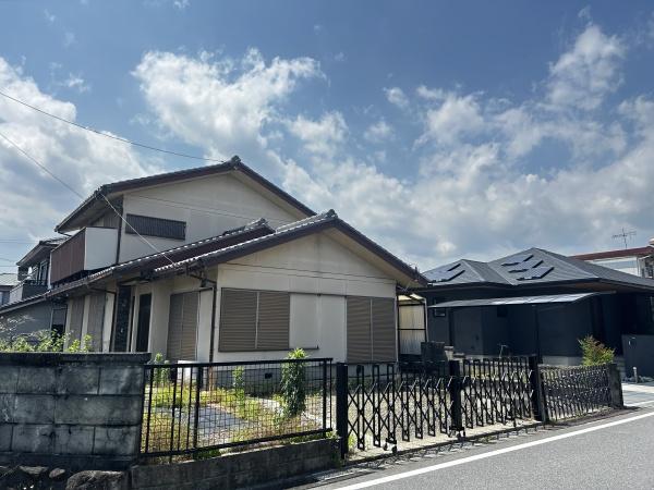 伊賀市緑ケ丘南町の中古一戸建て