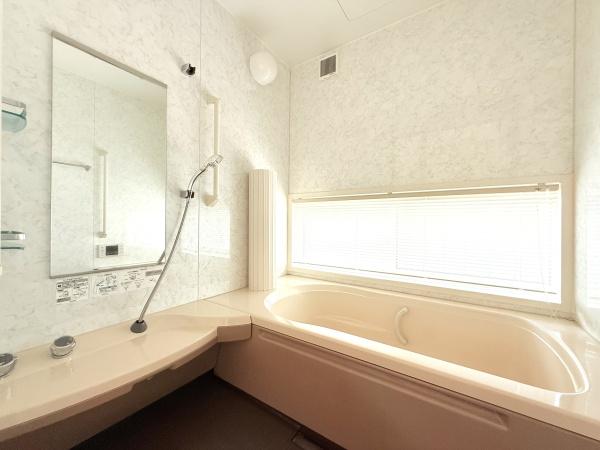 奈良市西登美ヶ丘1丁目の中古一戸建て(バス)