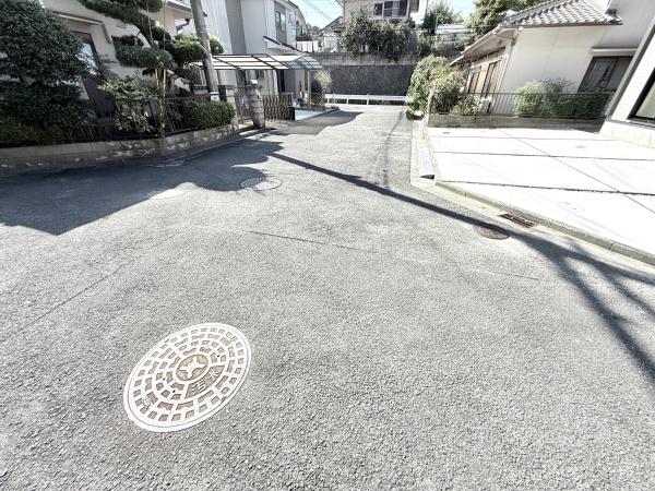 生駒市あすか野南３丁目の新築一戸建