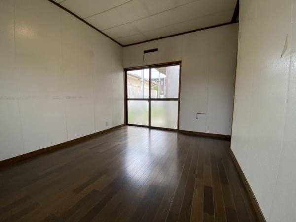 湖南市下田の中古一戸建て