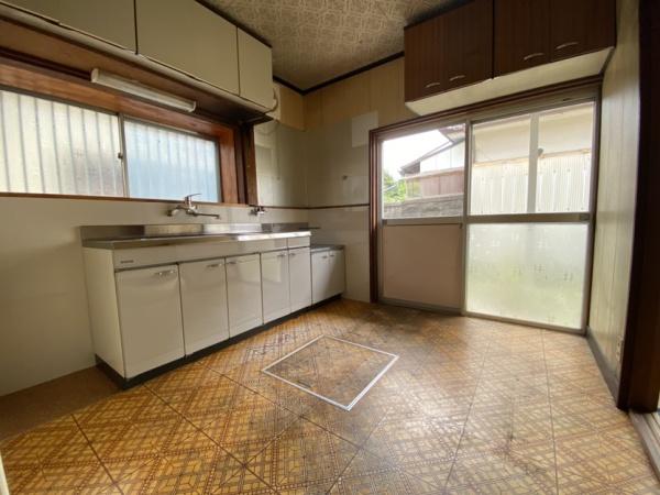 湖南市下田の中古一戸建