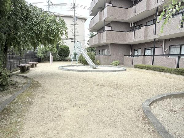 ローレルコート西大寺