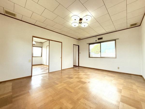生駒郡平群町春日丘２丁目の中古一戸建て