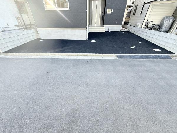 木津川市木津南後背の新築一戸建(駐車場)