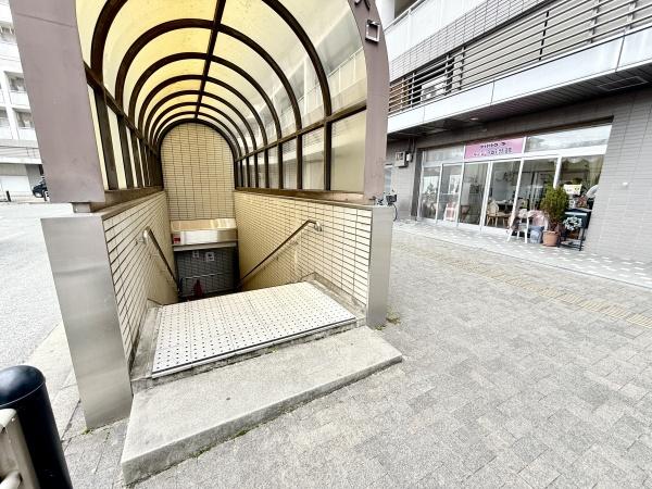 グリーンスクエア榛原駅前Ⅱ番館　店舗4号室～OC～