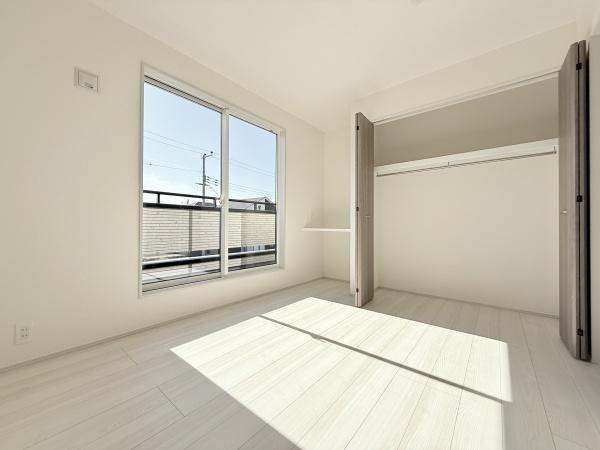 奈良市杏町の新築一戸建(洋室)