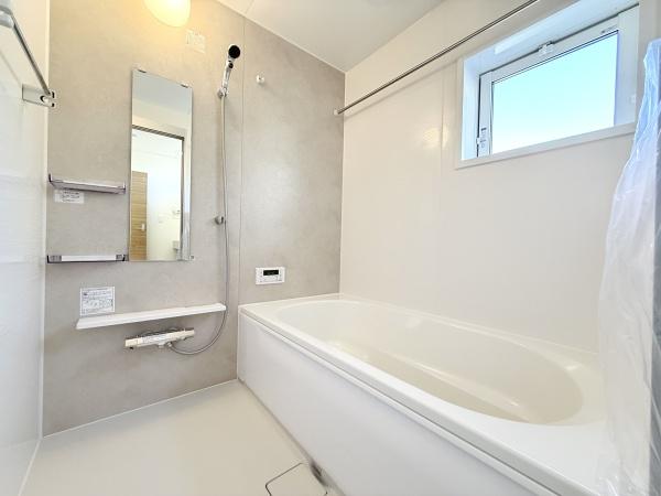 奈良市杏町の新築一戸建(バス)