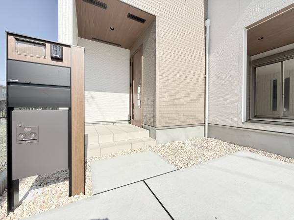 奈良市杏町の新築一戸建