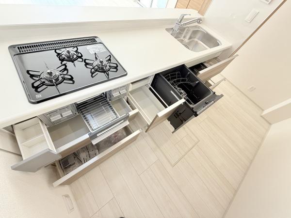 奈良市杏町の新築一戸建(キッチン)