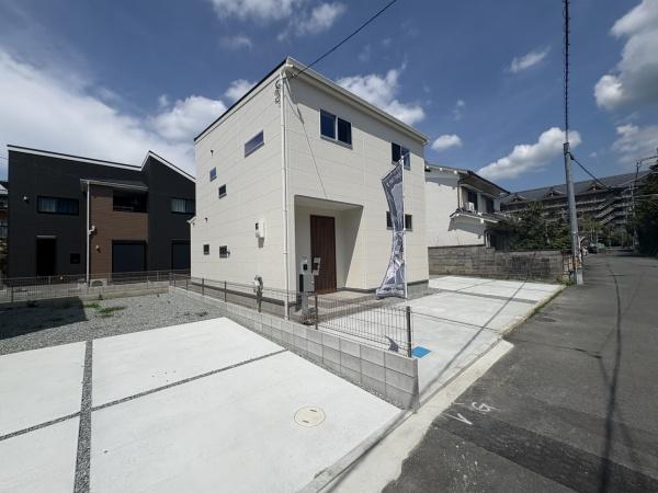天理市三島町の新築一戸建