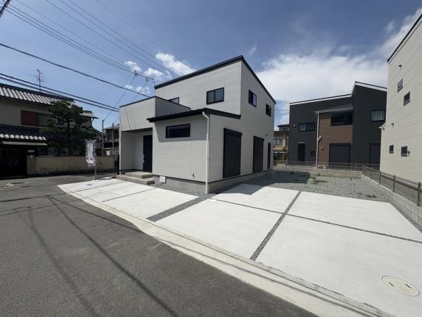 天理市三島町の新築一戸建
