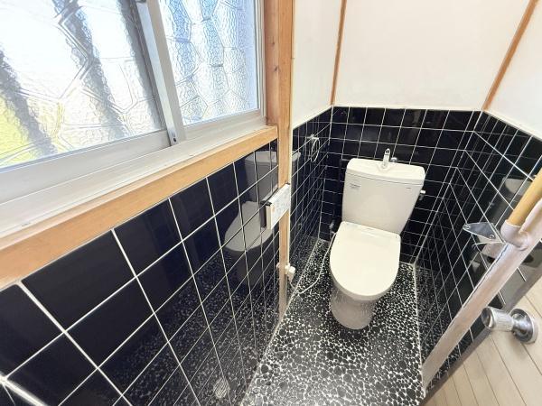 生駒郡三郷町信貴ケ丘４丁目の中古一戸建て