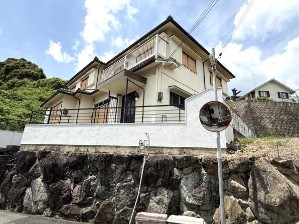 生駒郡三郷町信貴ケ丘４丁目の中古一戸建