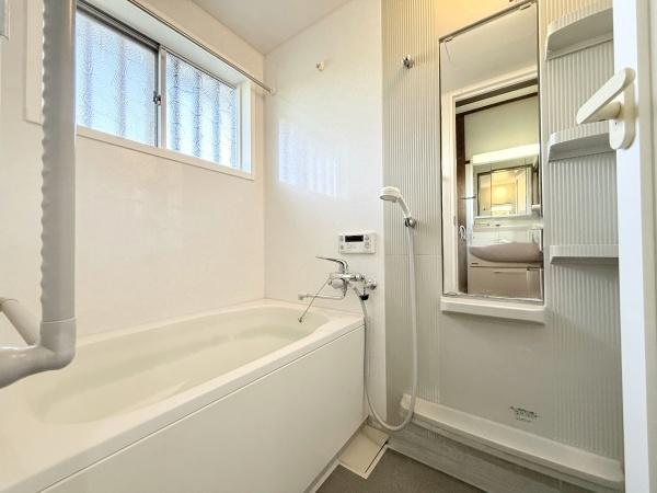 生駒郡三郷町信貴ケ丘４丁目の中古一戸建て
