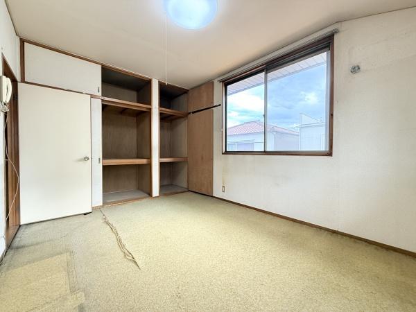 奈良市あやめ池南２丁目の中古一戸建て