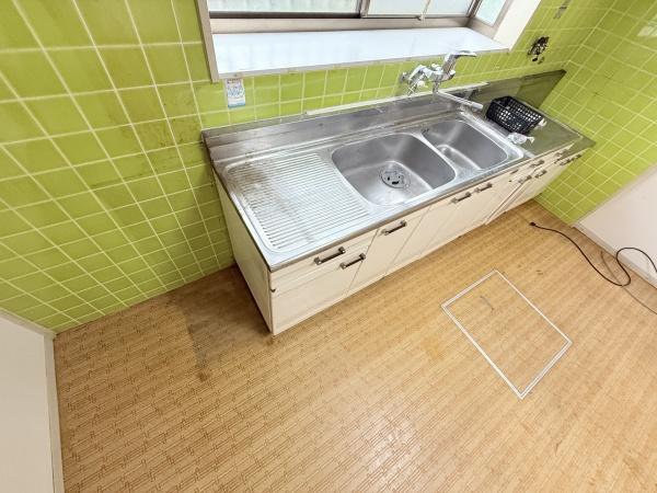 奈良市あやめ池南２丁目の中古一戸建て