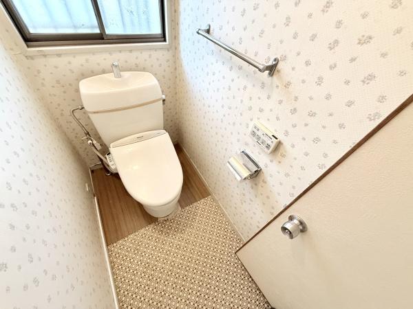 奈良市あやめ池南２丁目の中古一戸建て
