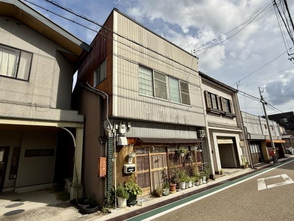 伊賀市上野紺屋町の中古一戸建