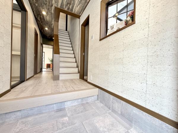 生駒市有里町の中古一戸建て