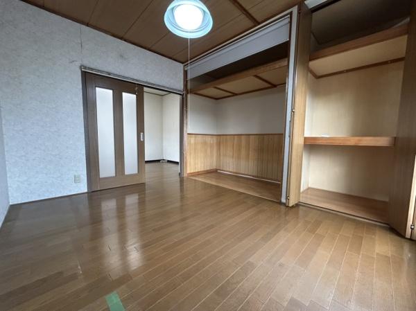 南京終マンションA棟(リビング)