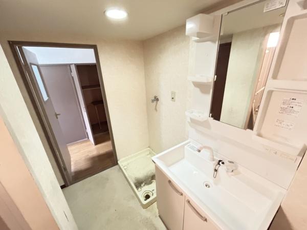 南京終マンションA棟(洗面台・洗面所)