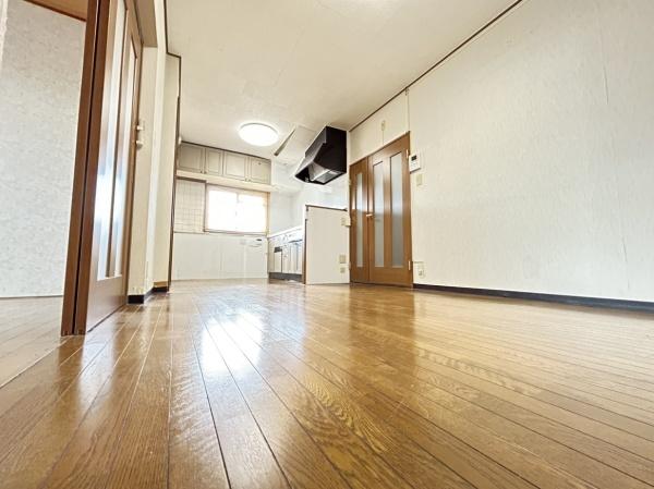 南京終マンションA棟(リビング)