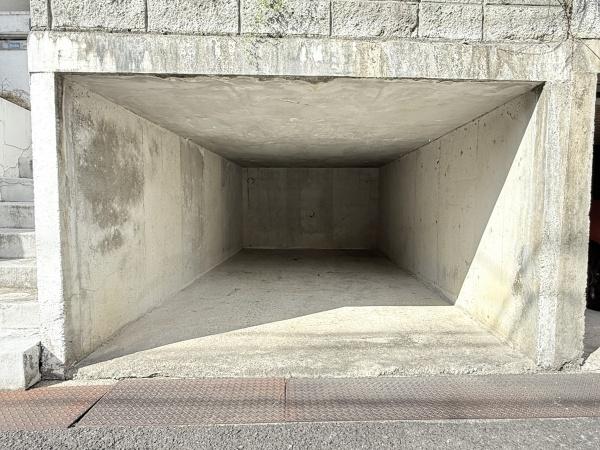 奈良市西大寺野神町１丁目の中古一戸建