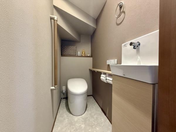 奈良市白毫寺町の中古一戸建て