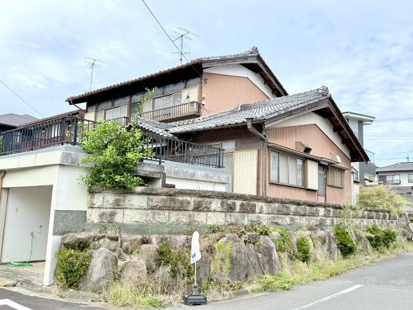 名張市緑が丘西の中古一戸建