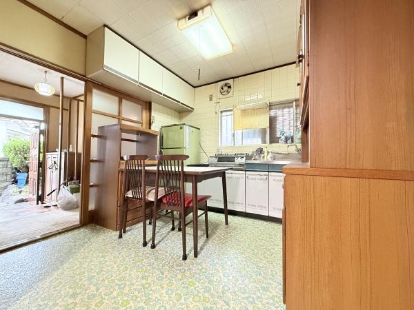 橿原市中曽司町の中古一戸建て
