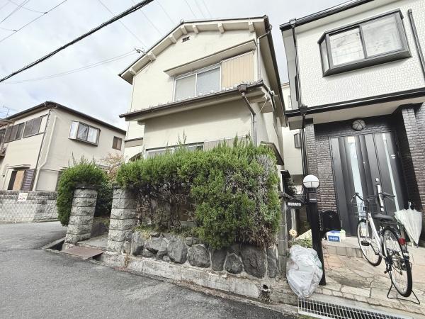 橿原市中曽司町の中古一戸建て
