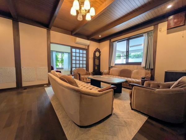 木津川市山城町平尾上垣内の中古一戸建て(リビング)