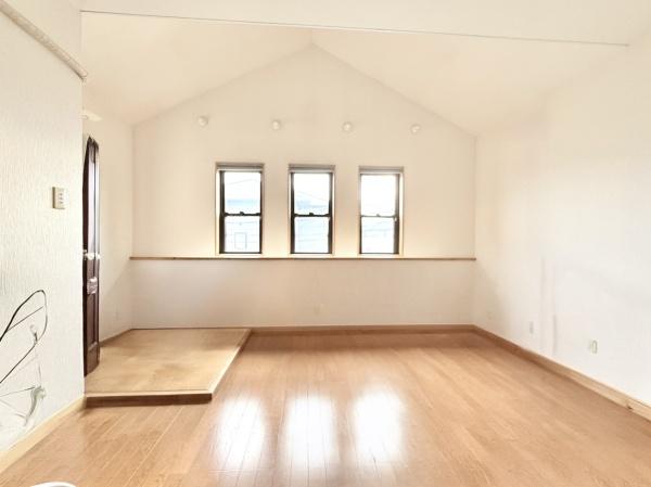 天理市中町の中古一戸建て