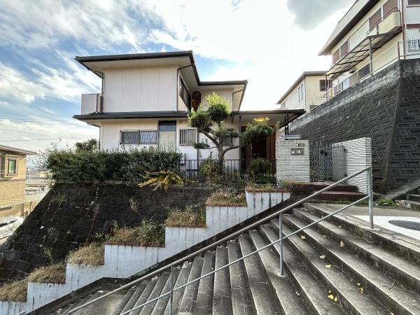 生駒郡三郷町城山台１丁目の中古一戸建て