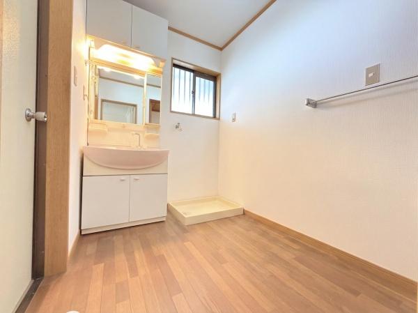 豊能郡豊能町希望ケ丘３丁目の中古一戸建て