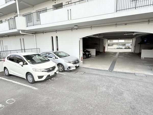 ローレルコート学園前C棟