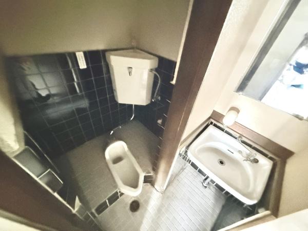 奈良市中山町西3丁目～店舗付き住宅～