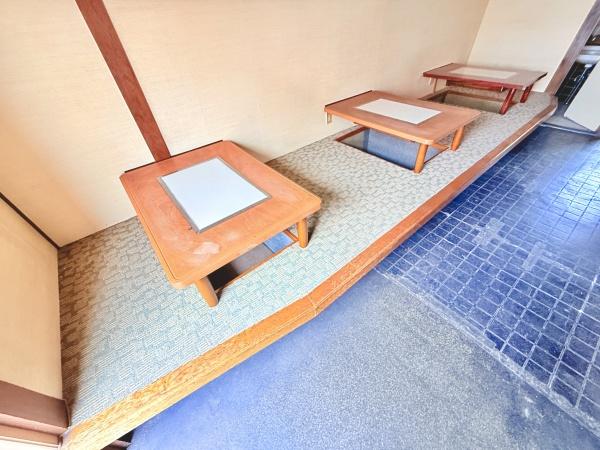 奈良市中山町西3丁目～店舗付き住宅～