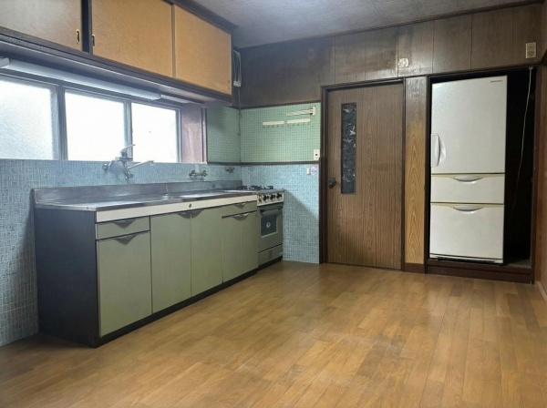 伊賀市上野田端町の中古一戸建